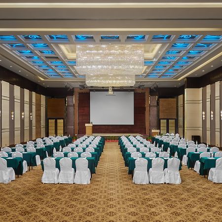 โรงแรมดารา แอร์พอร์ต พนมเปญ ภายนอก รูปภาพ
