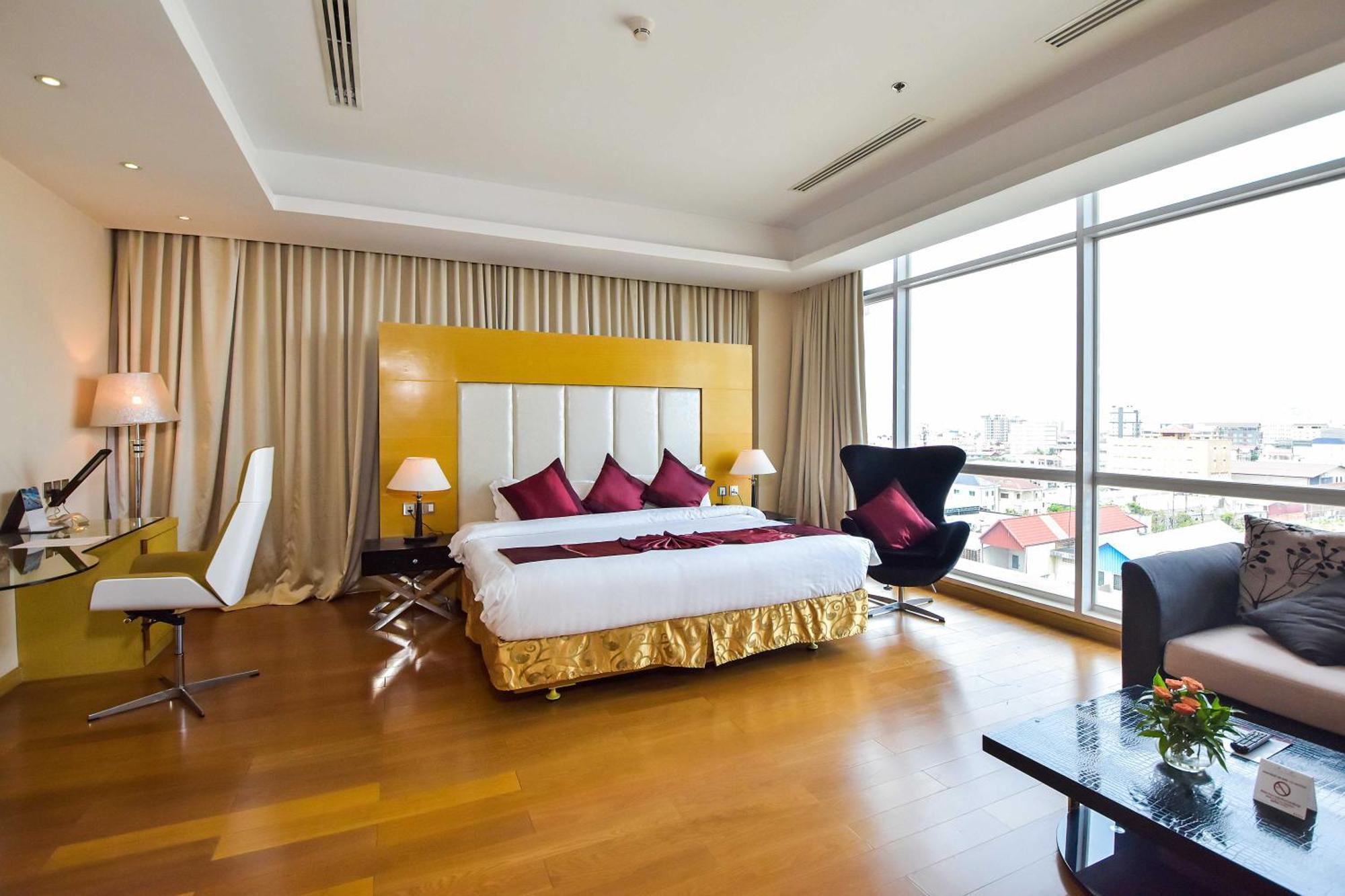 โรงแรมดารา แอร์พอร์ต พนมเปญ ภายนอก รูปภาพ